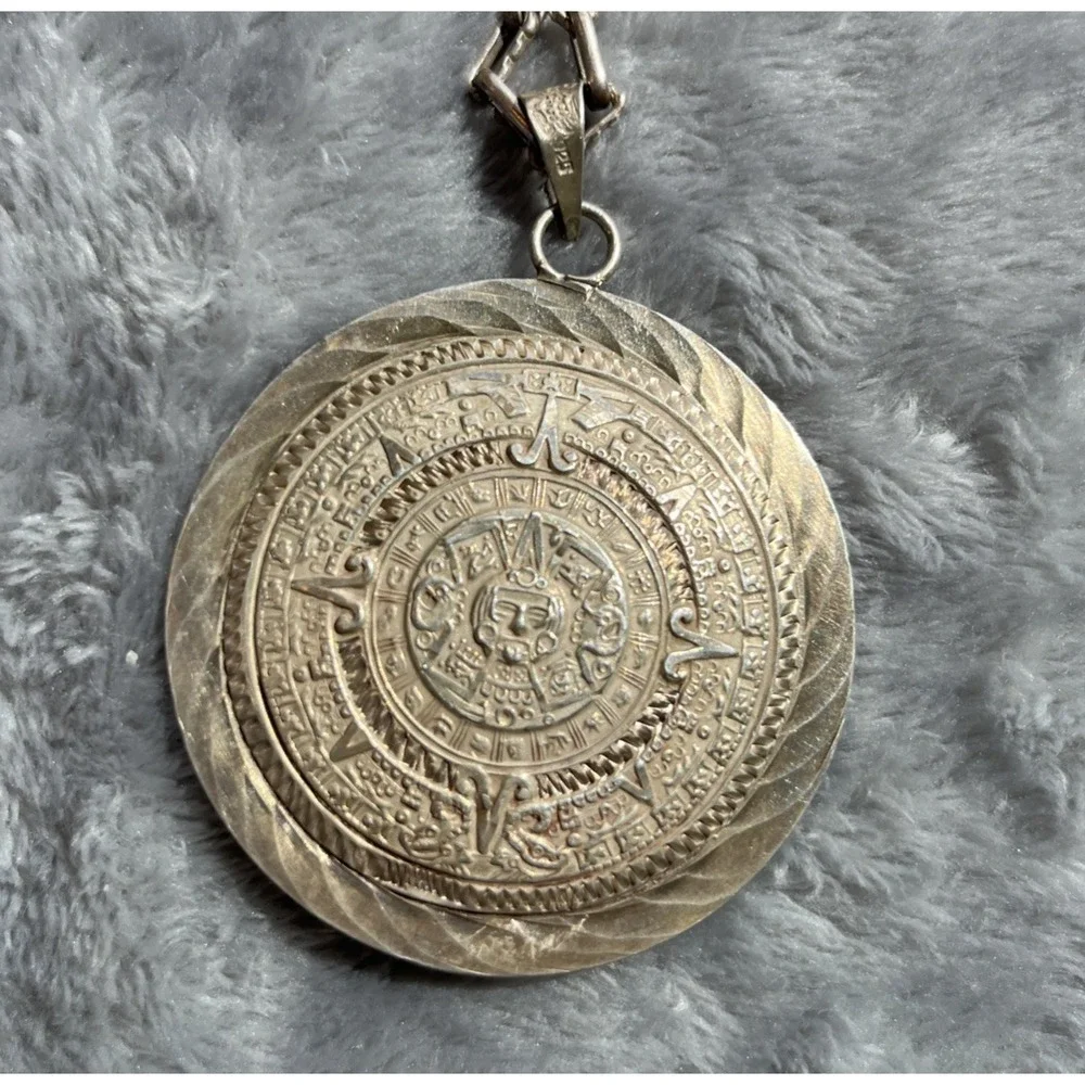 925 Sterling Silver this vintage